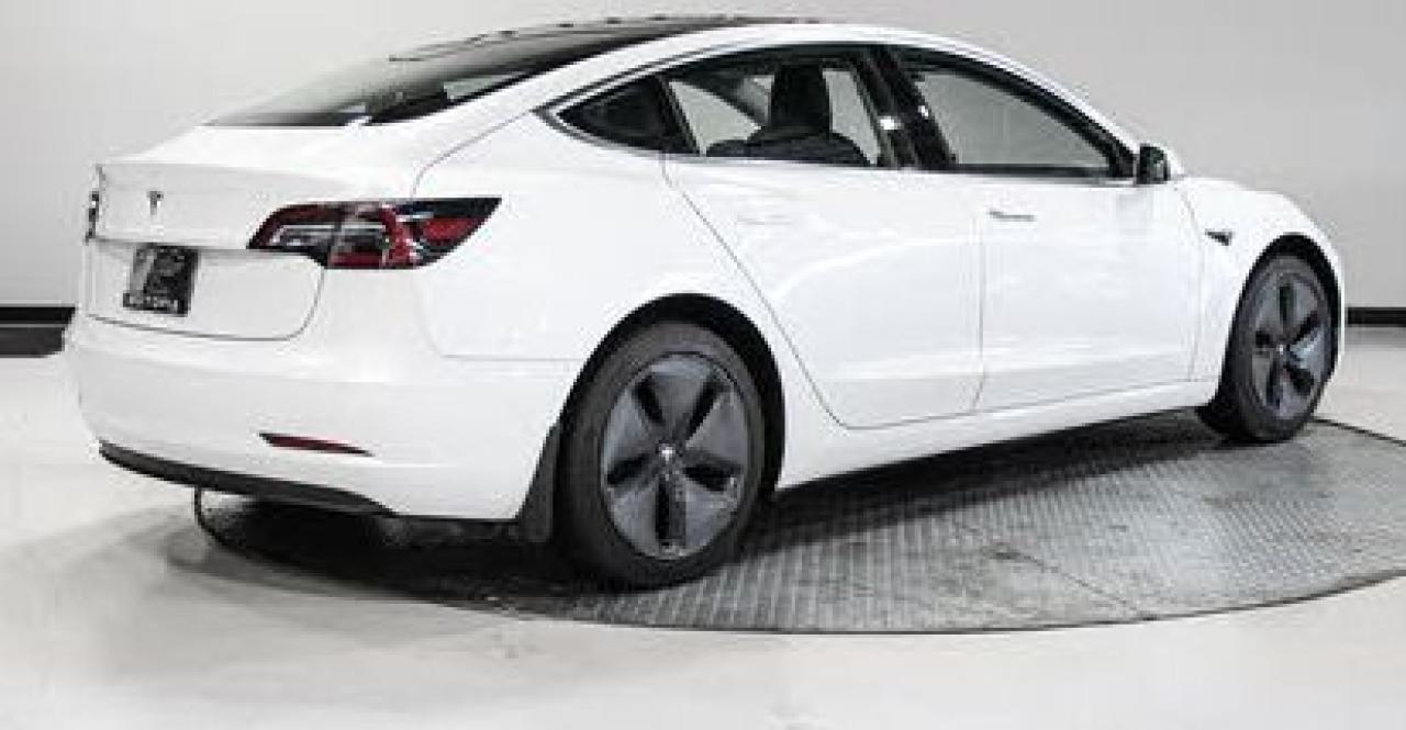 2019 Tesla Model 3 STANDARD RANGE PLUS Photo