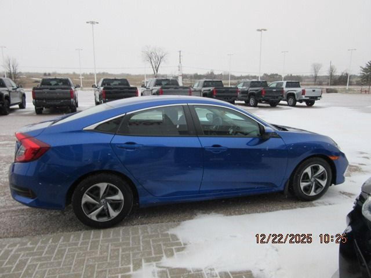 2020 Honda Civic SEDAN LX Photo