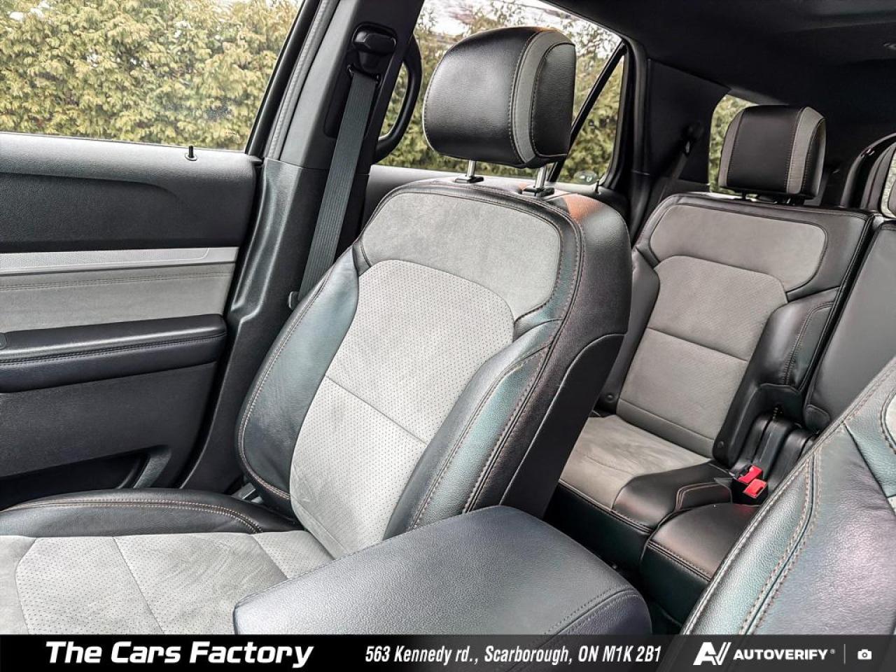 2017 Ford Explorer XLT Leather/ Apple Carplay / No Accident! Photo