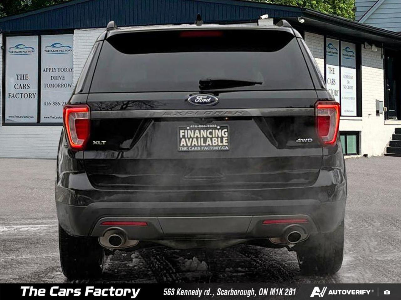 2017 Ford Explorer XLT Leather/ Apple Carplay / No Accident! Photo