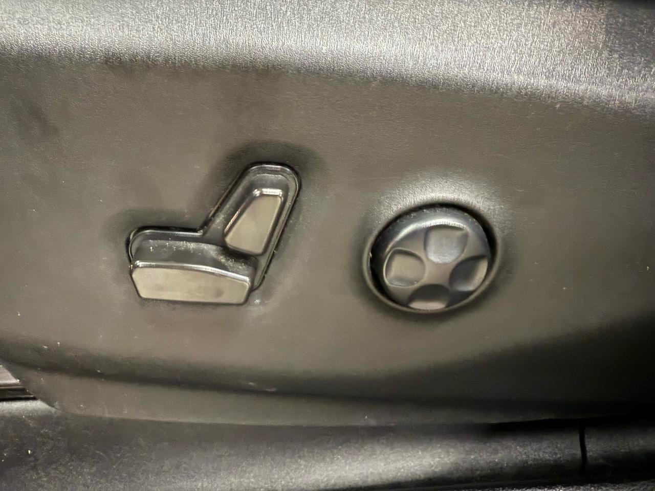 2021 Chrysler Pacifica Limited S Photo