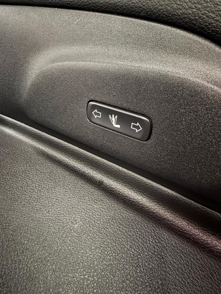 2021 Chrysler Pacifica Limited S Photo