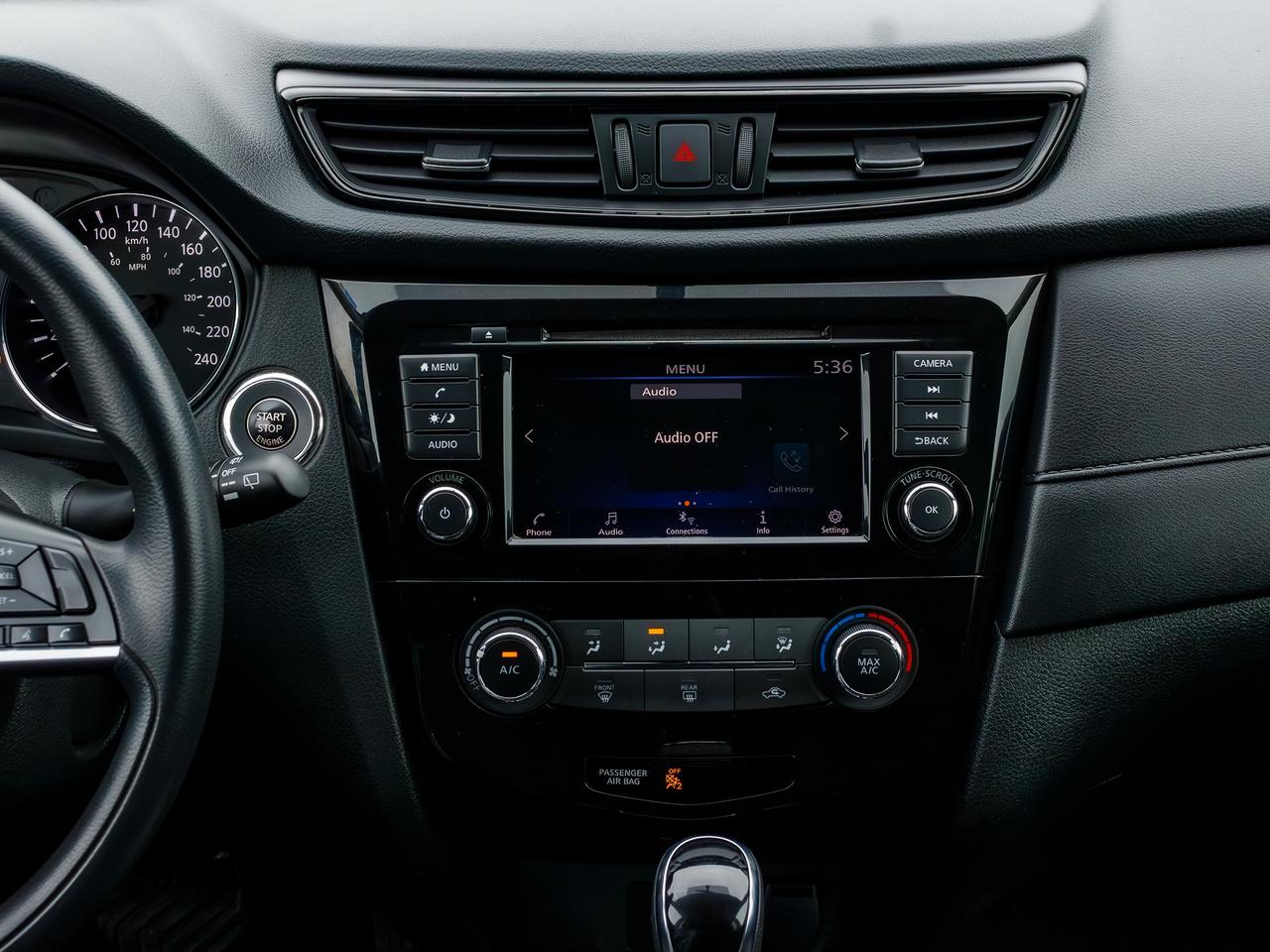 2018 Nissan Rogue AWD SV | CLEAN TITLE | Photo