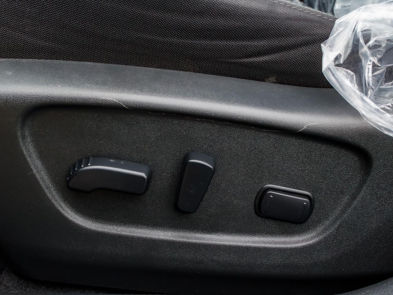 2018 Nissan Rogue AWD SV | CLEAN TITLE | Photo