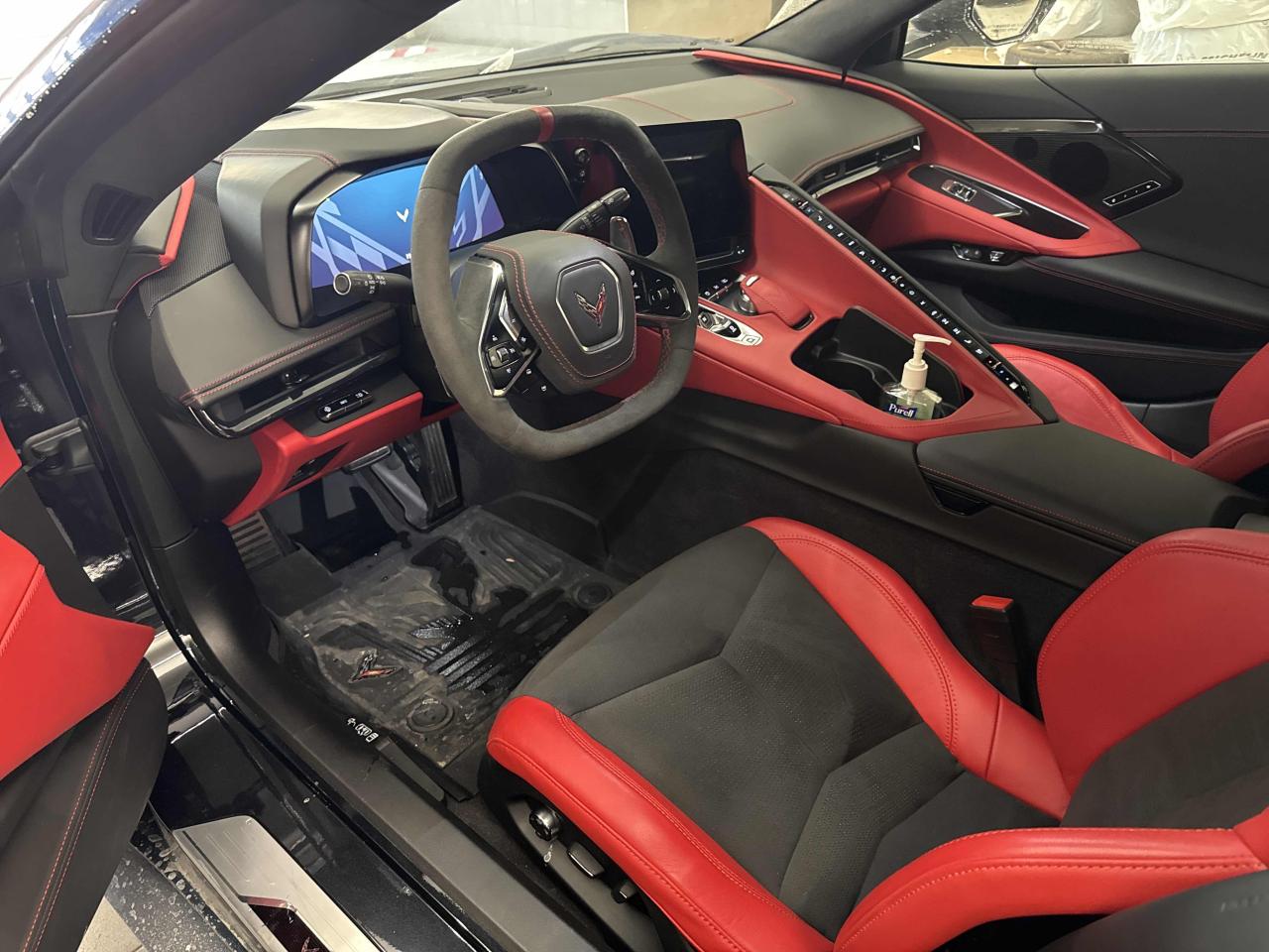 2024 Chevrolet Corvette 2DR STINGRAY CPE W/3LT *Coming Soon* Clean CarFax Photo