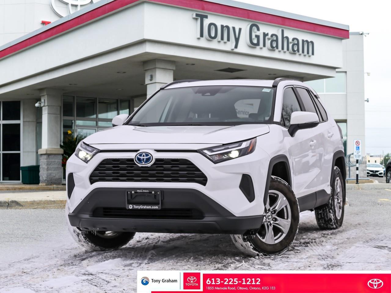 2023 Toyota RAV4 Hybrid XLE Photo0