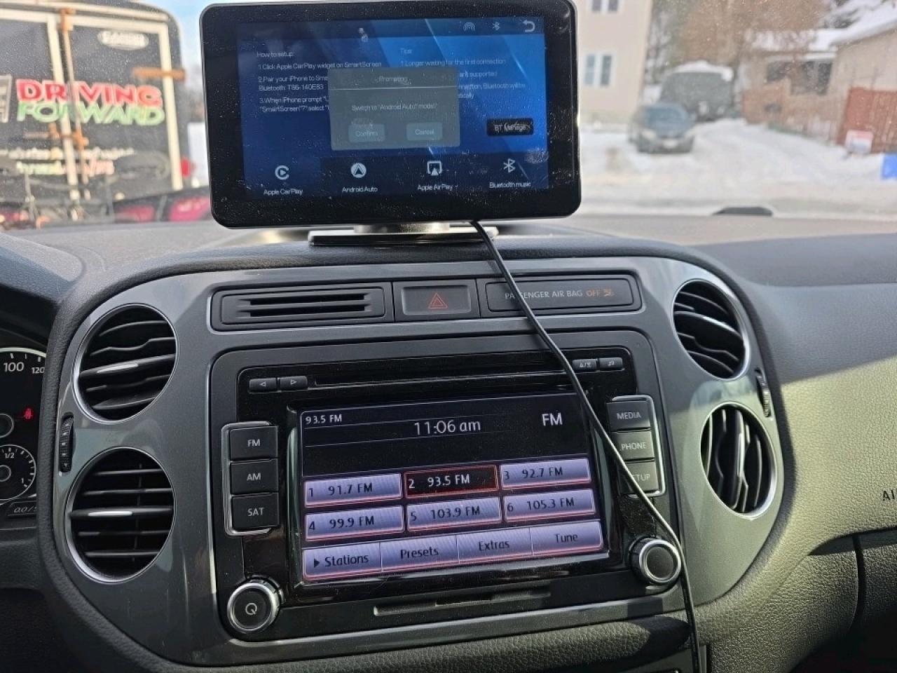 2015 Volkswagen Tiguan Comfortline COMFORTLINE 4MOTION Photo