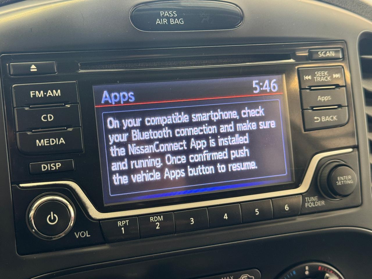 2015 Nissan Juke SV+New Tires+Brakes+Camera+A/C+5 SPEED MANUAL Photo