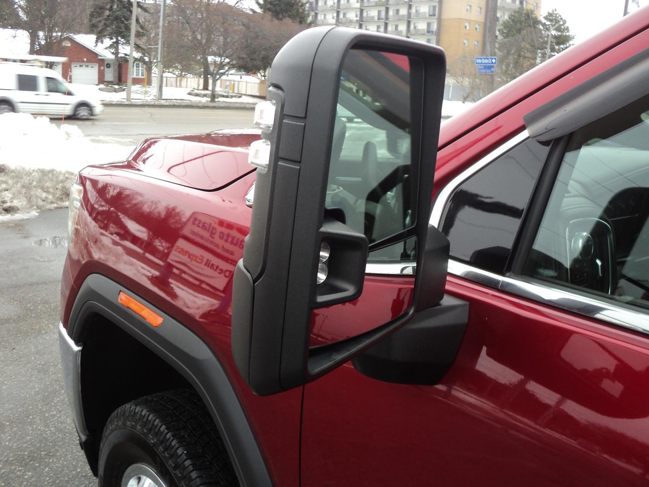 2021 GMC Sierra 3500 HD SLE CrewCab4WD 6.6L8cylDiesel8ftBox HeatedSeats Photo