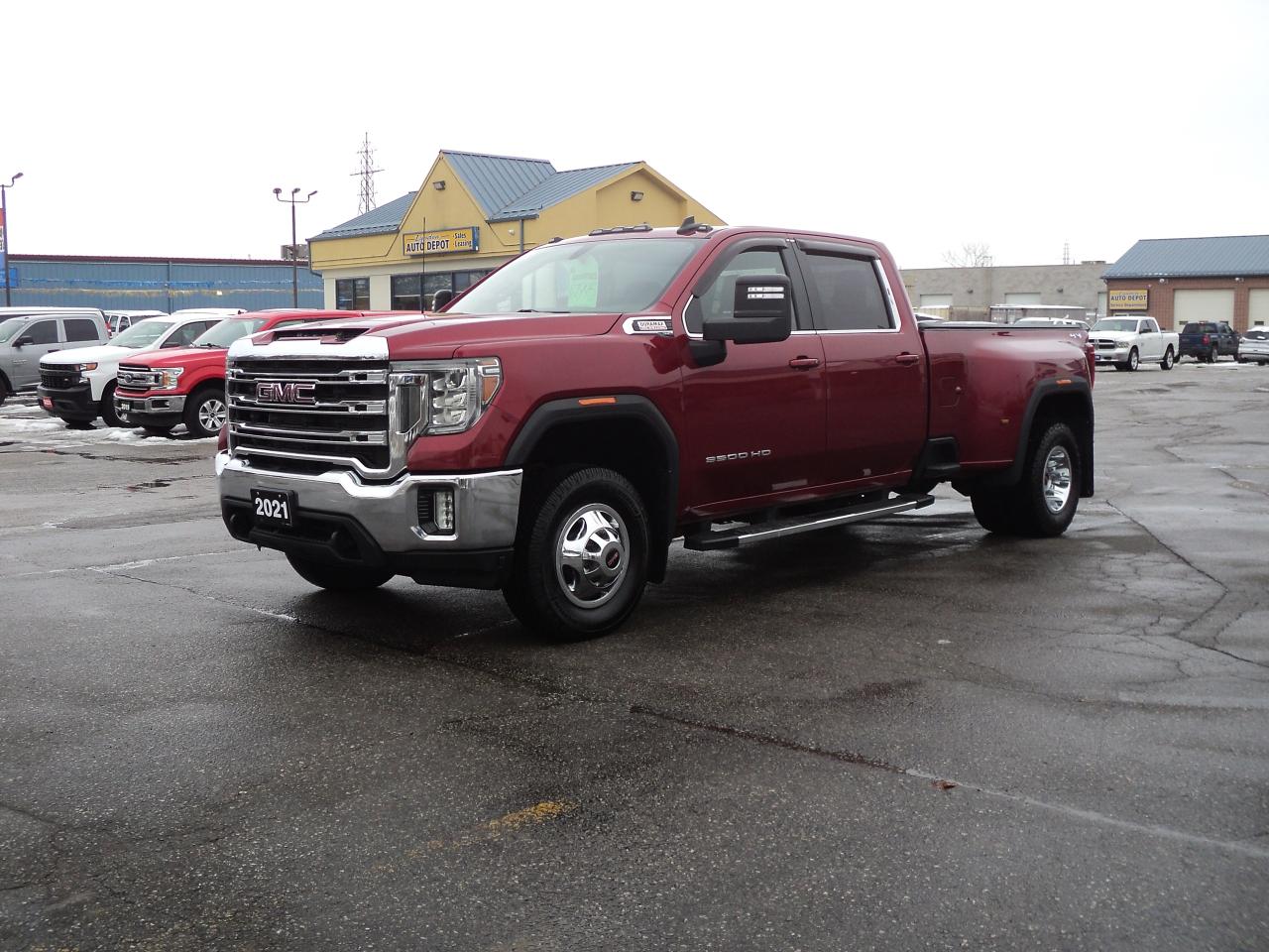2021 GMC Sierra 3500 HD SLE CrewCab4WD 6.6L8cylDiesel8ftBox HeatedSeats Photo