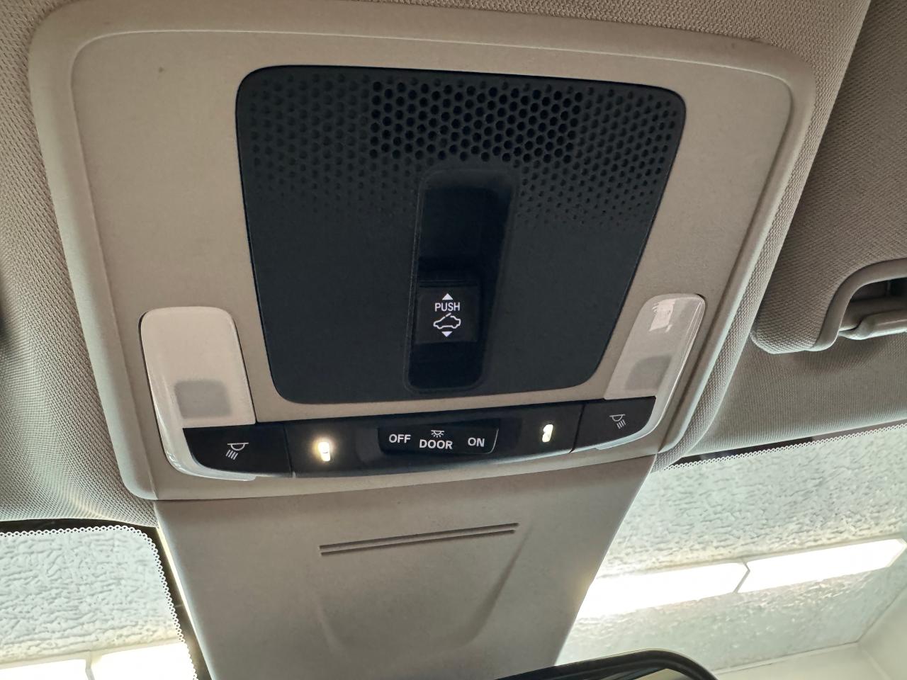 2022 Honda Civic EX+Blind Spot+Roof+ONE OWNER+CLEAN CARFAX Photo