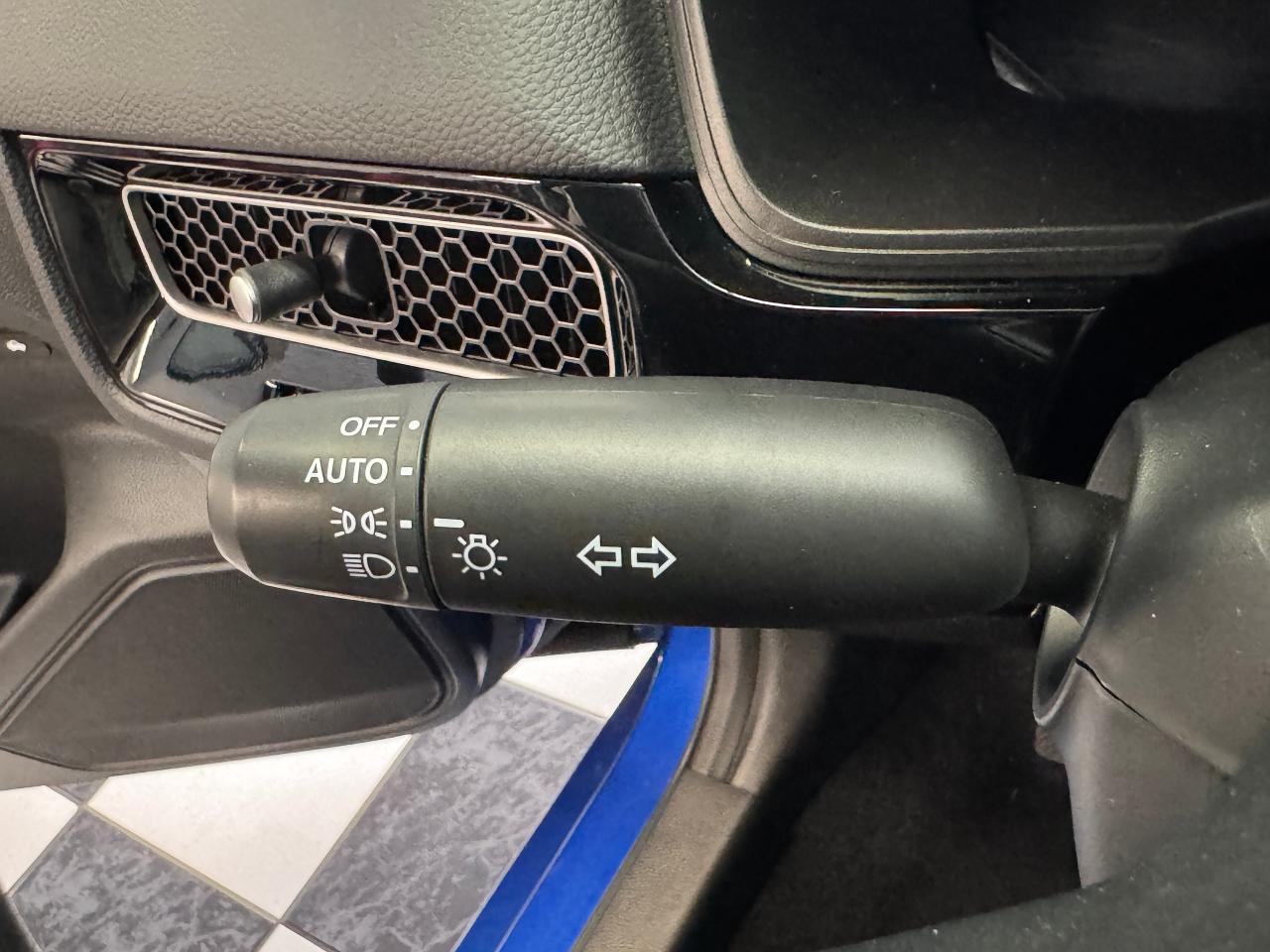 2022 Honda Civic EX+Blind Spot+Roof+ONE OWNER+CLEAN CARFAX Photo