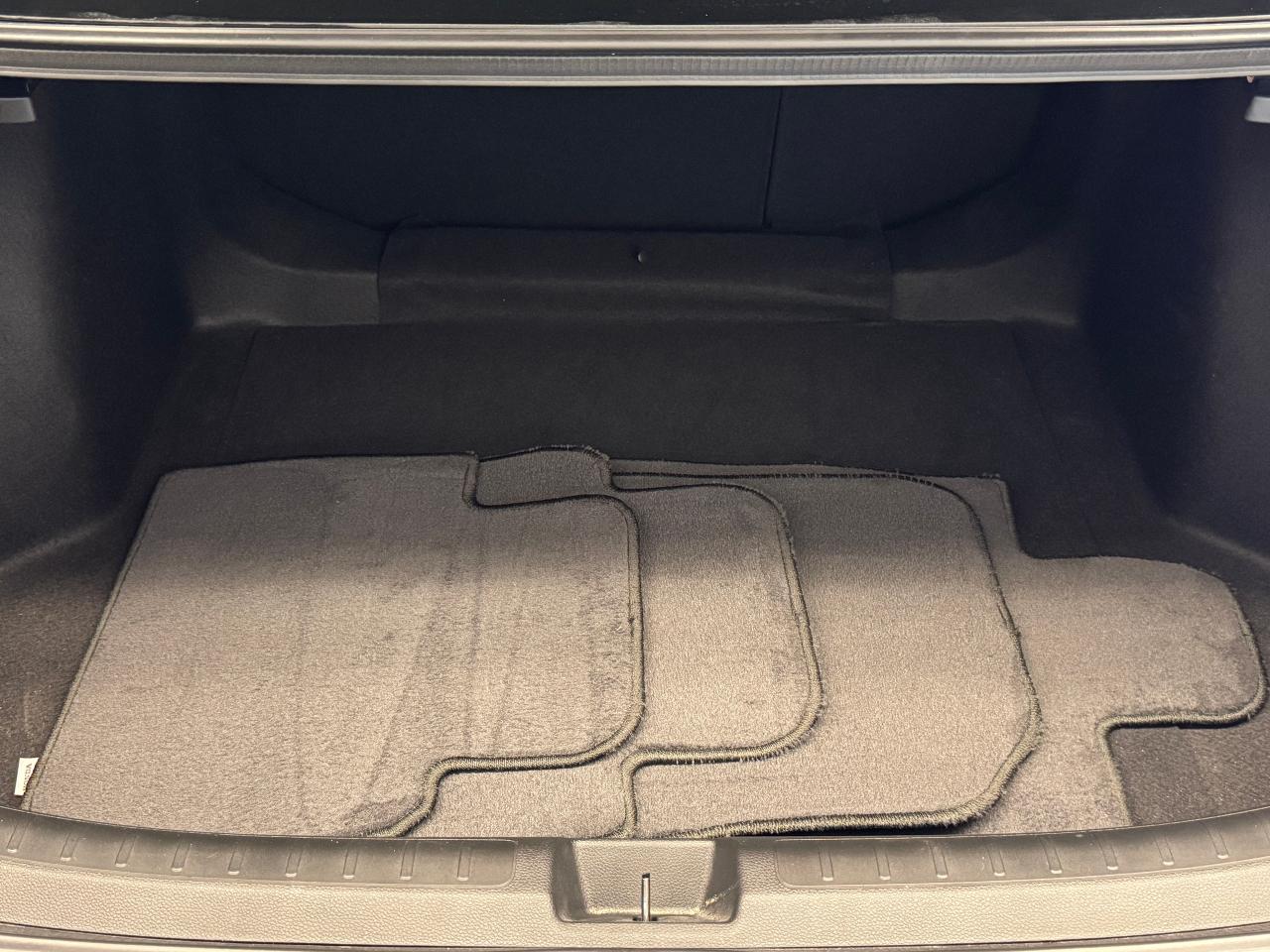 2022 Honda Civic EX+Blind Spot+Roof+ONE OWNER+CLEAN CARFAX Photo