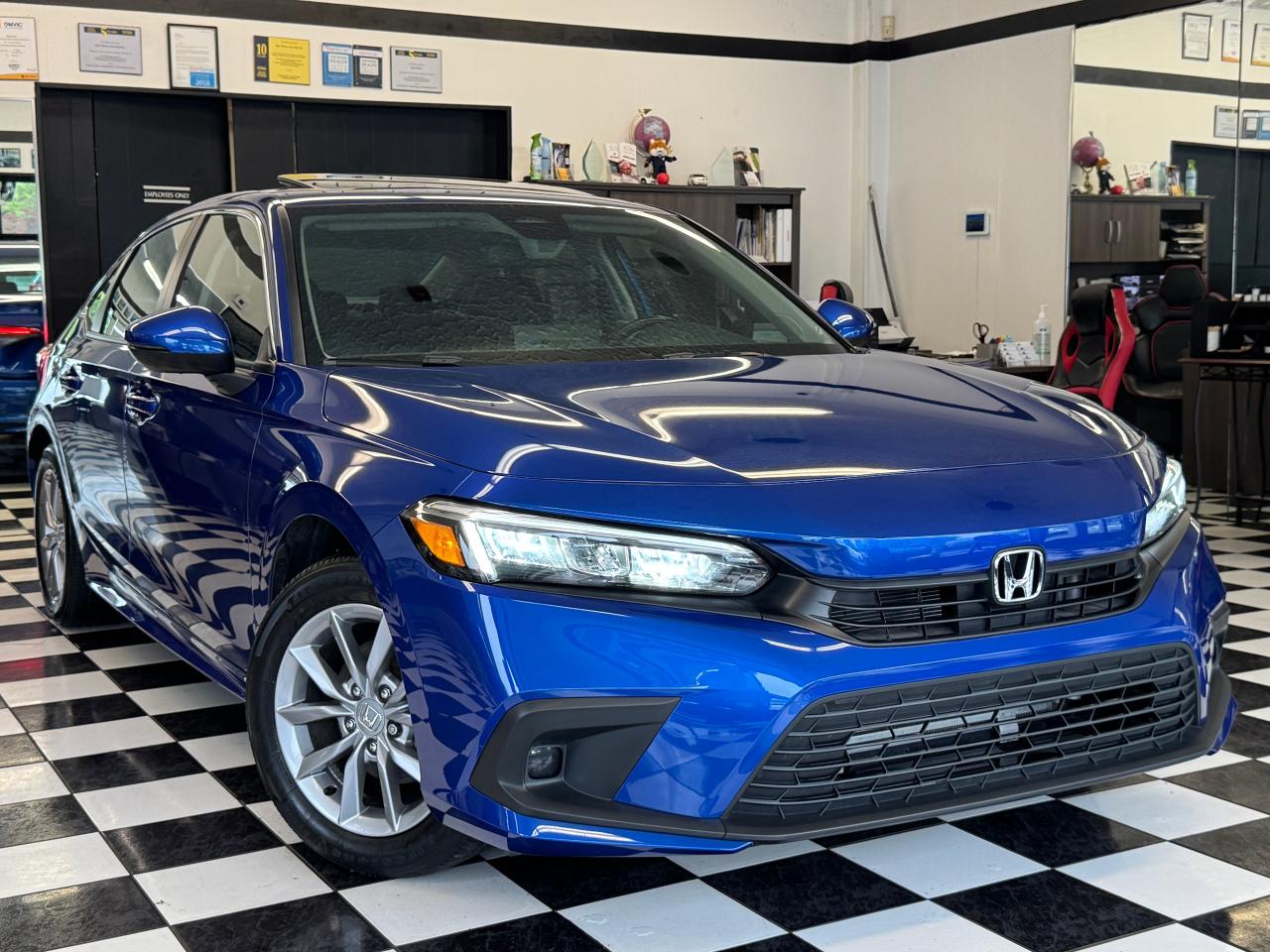 2022 Honda Civic EX+Blind Spot+Roof+ONE OWNER+CLEAN CARFAX Photo