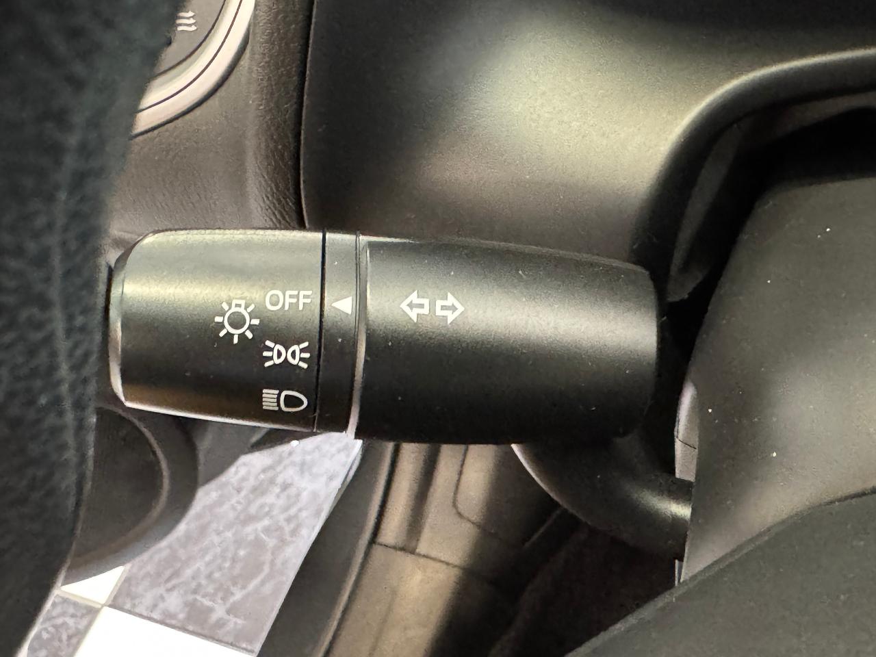 2017 Mazda MAZDA3 GX+Camera+New Tires+New Brakes+A/C+6 SPEED Photo