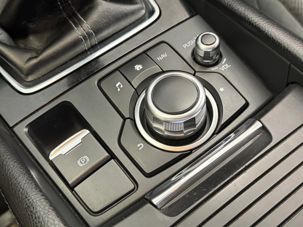 2017 Mazda MAZDA3 GX+Camera+New Tires+New Brakes+A/C+6 SPEED Photo