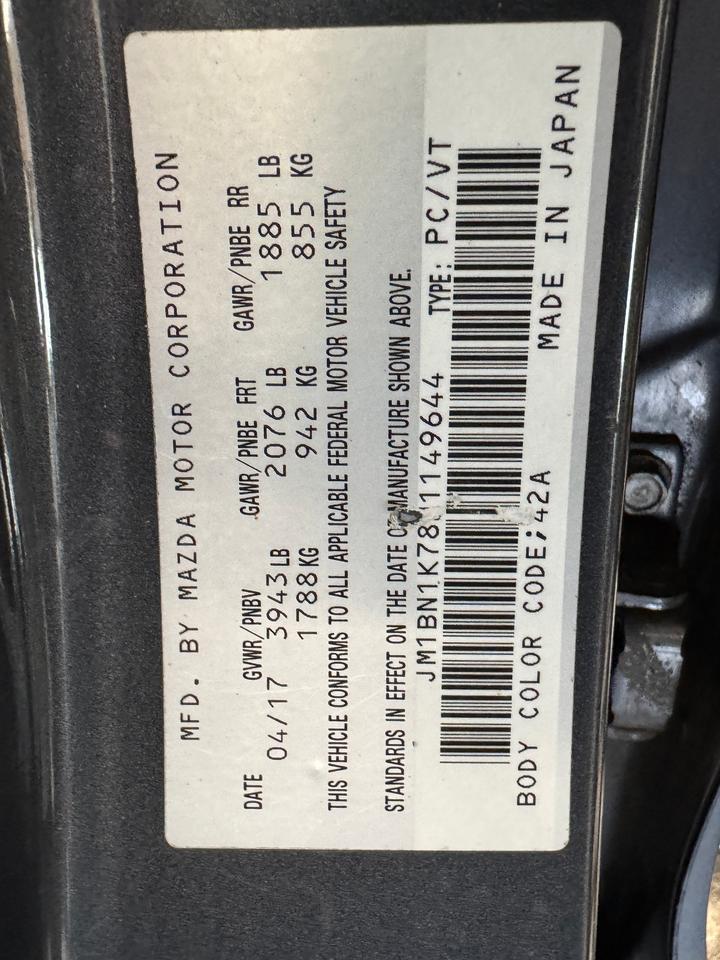 2017 Mazda MAZDA3 GX+Camera+New Tires+New Brakes+A/C+6 SPEED Photo