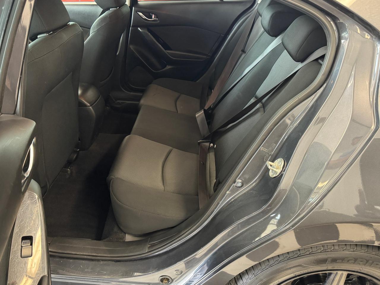 2017 Mazda MAZDA3 GX+Camera+New Tires+New Brakes+A/C+6 SPEED Photo