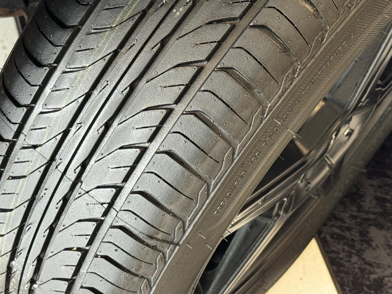 2017 Mazda MAZDA3 GX+Camera+New Tires+New Brakes+A/C+6 SPEED Photo