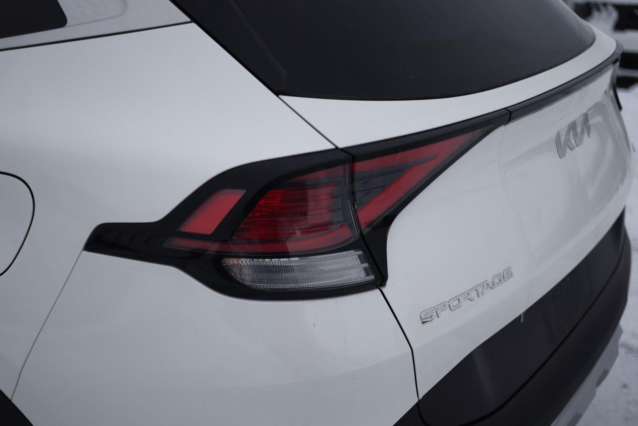 2023 Kia Sportage Hybrid EX AWD Photo