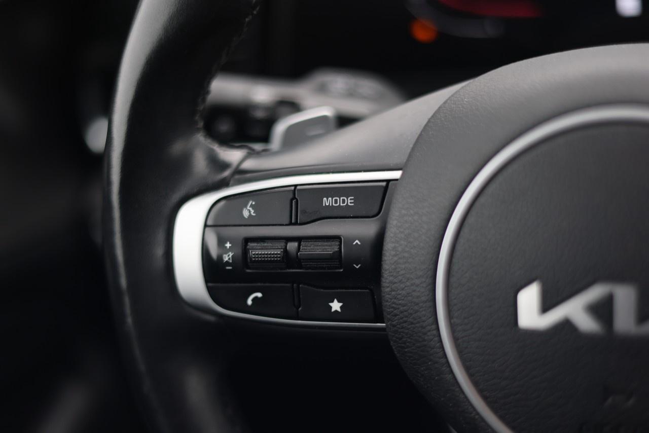 2023 Kia Sportage Hybrid EX AWD Photo