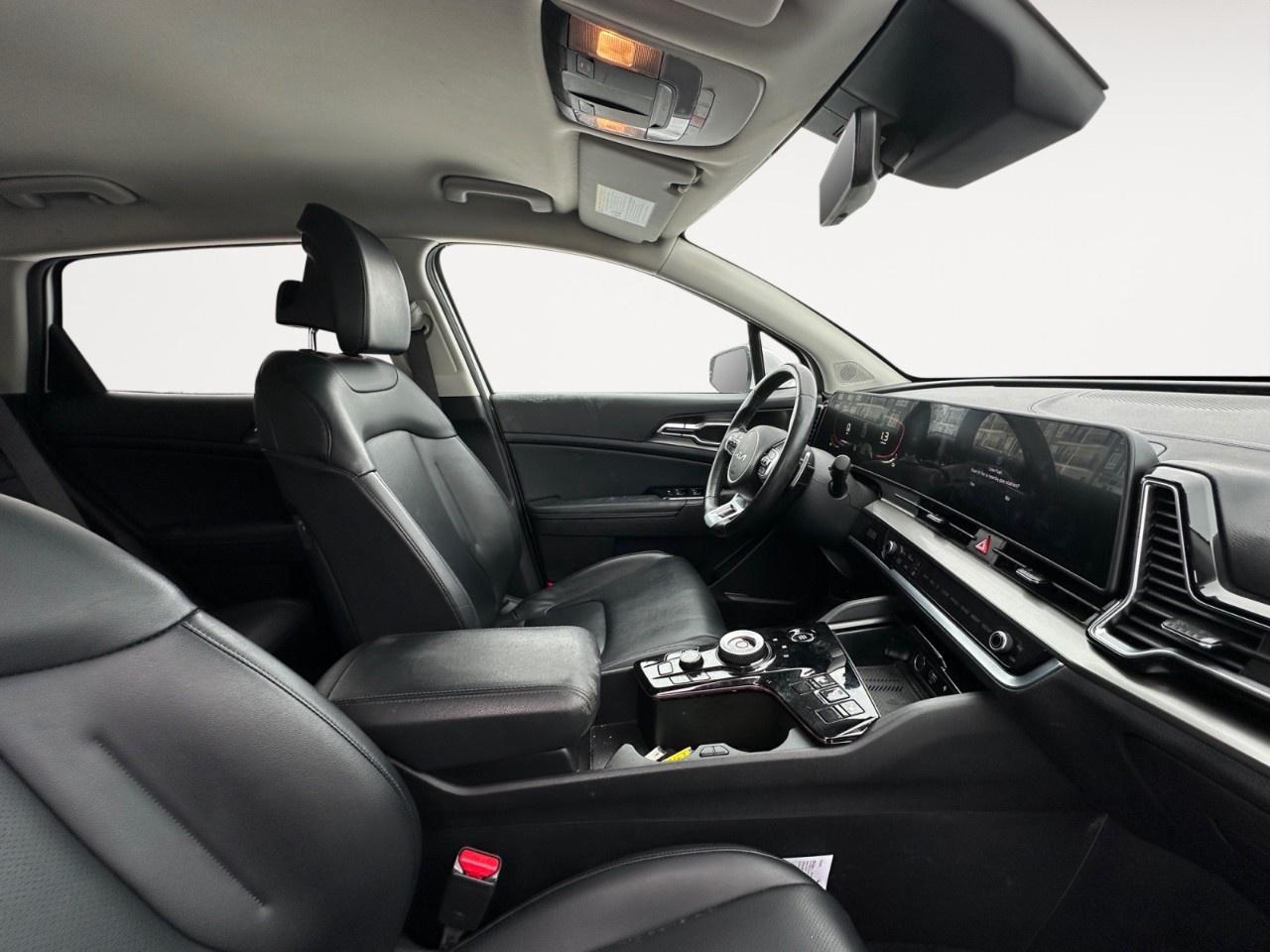 2023 Kia Sportage Hybrid EX AWD Photo