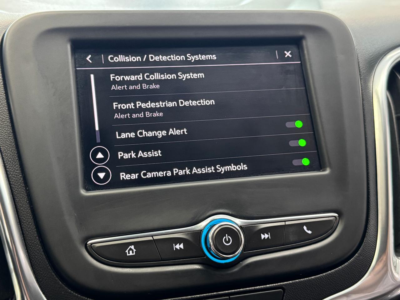 2022 Chevrolet Equinox LS+New Brakes+Camera+Collision Alert+CLEAN CARFAX Photo