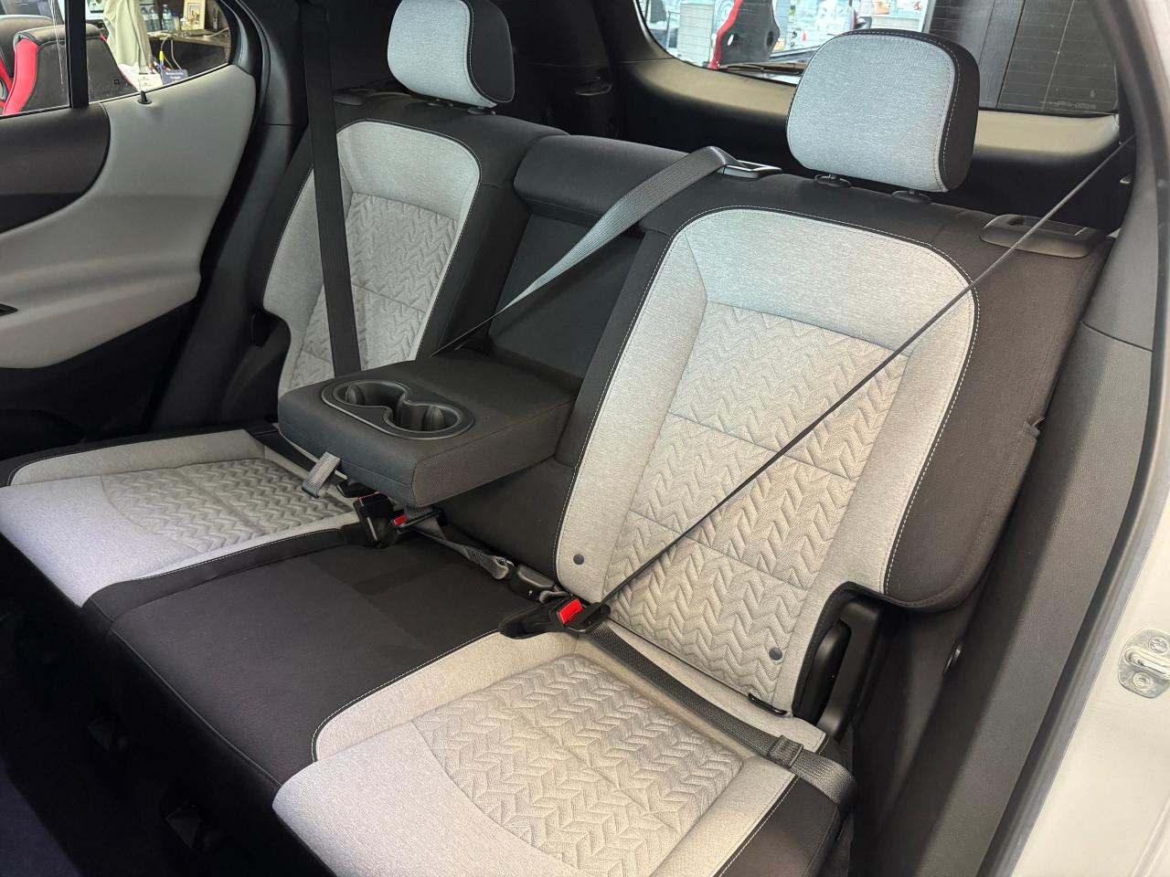 2022 Chevrolet Equinox LS+New Brakes+Camera+Collision Alert+CLEAN CARFAX Photo