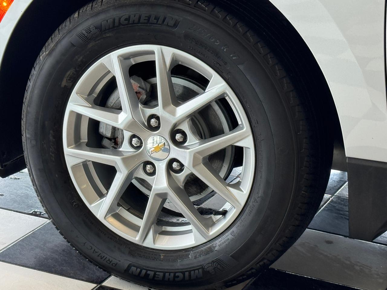 2022 Chevrolet Equinox LS+New Brakes+Camera+Collision Alert+CLEAN CARFAX Photo