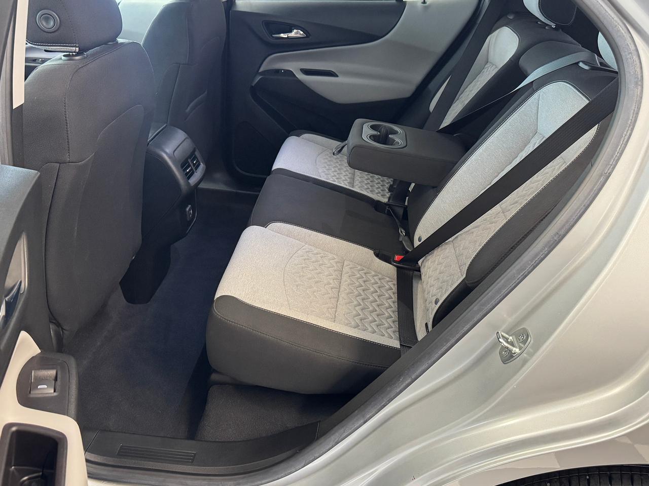 2022 Chevrolet Equinox LS+New Brakes+Camera+Collision Alert+CLEAN CARFAX Photo