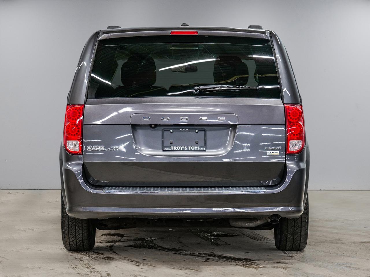 2018 Dodge Grand Caravan CREW PLUS 2WD Photo6