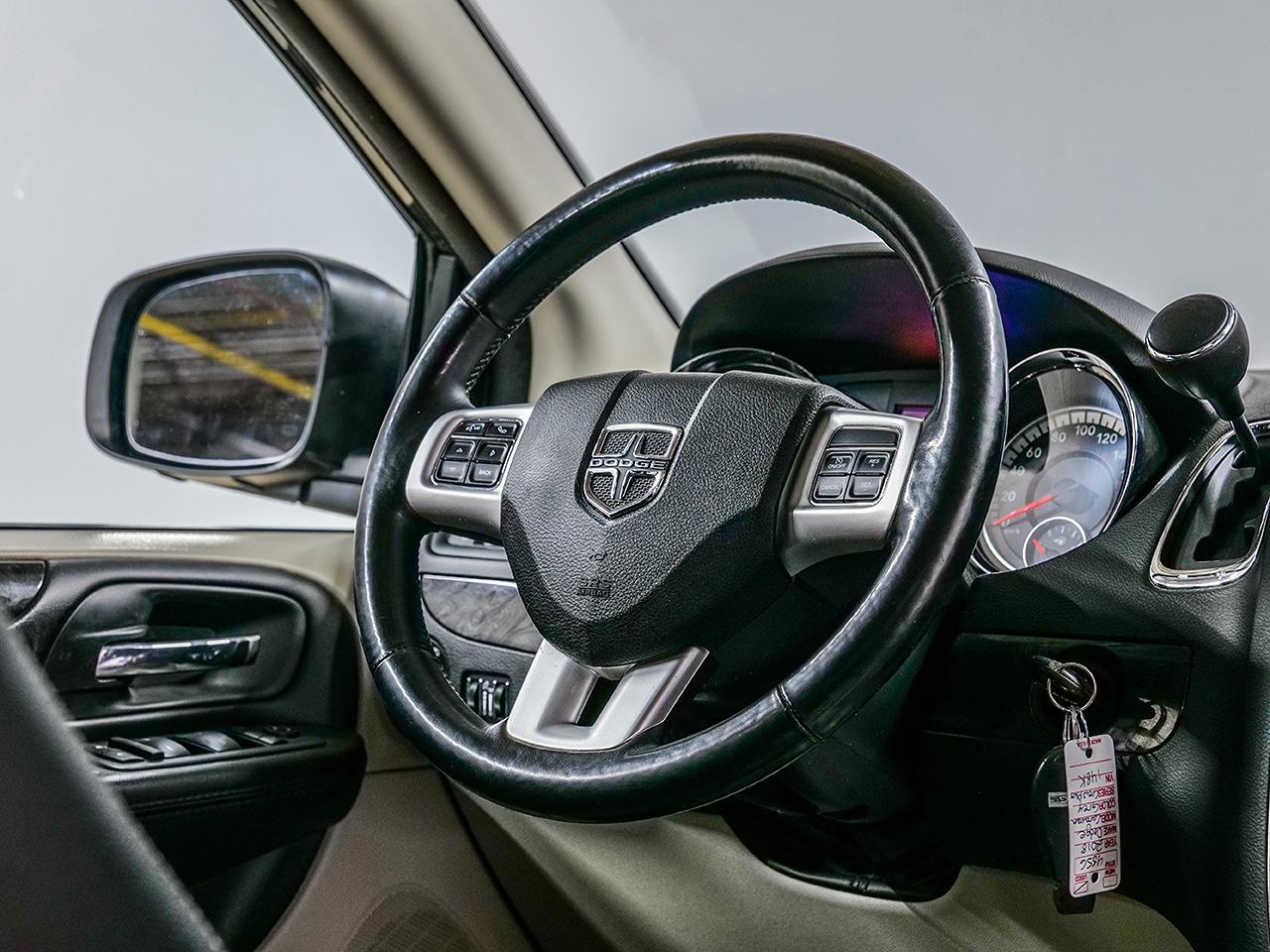 2018 Dodge Grand Caravan CREW PLUS 2WD Photo