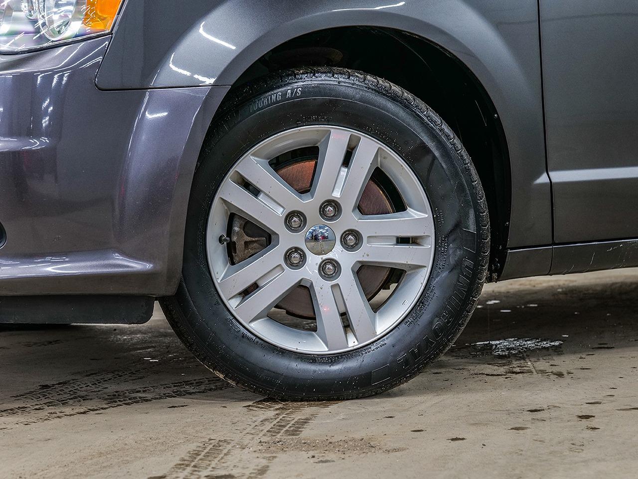 2018 Dodge Grand Caravan CREW PLUS 2WD Photo