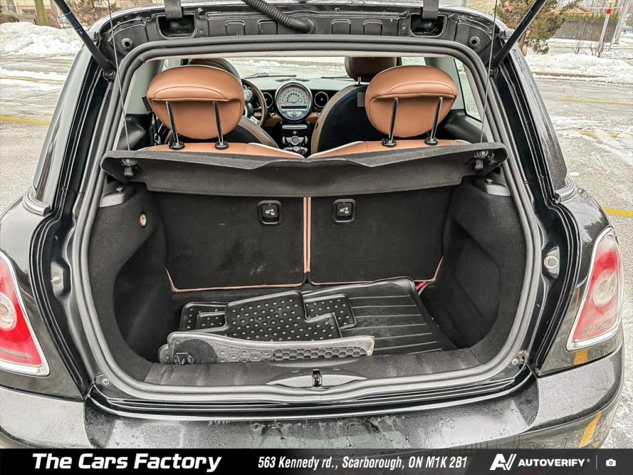 2010 MINI Cooper S Mayfair Edition Photo