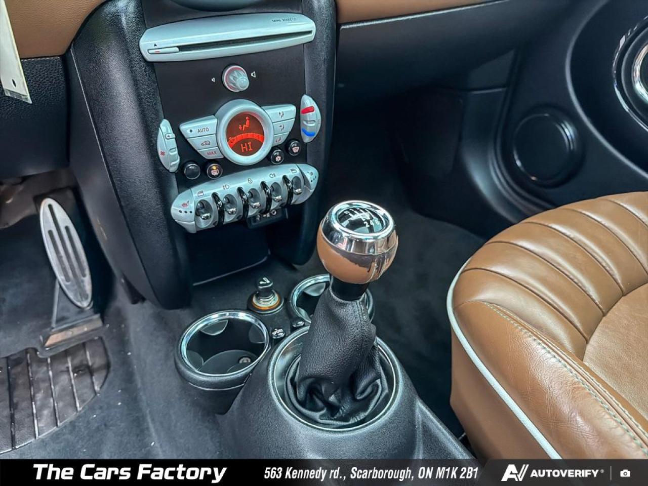 2010 MINI Cooper S Mayfair Edition Photo