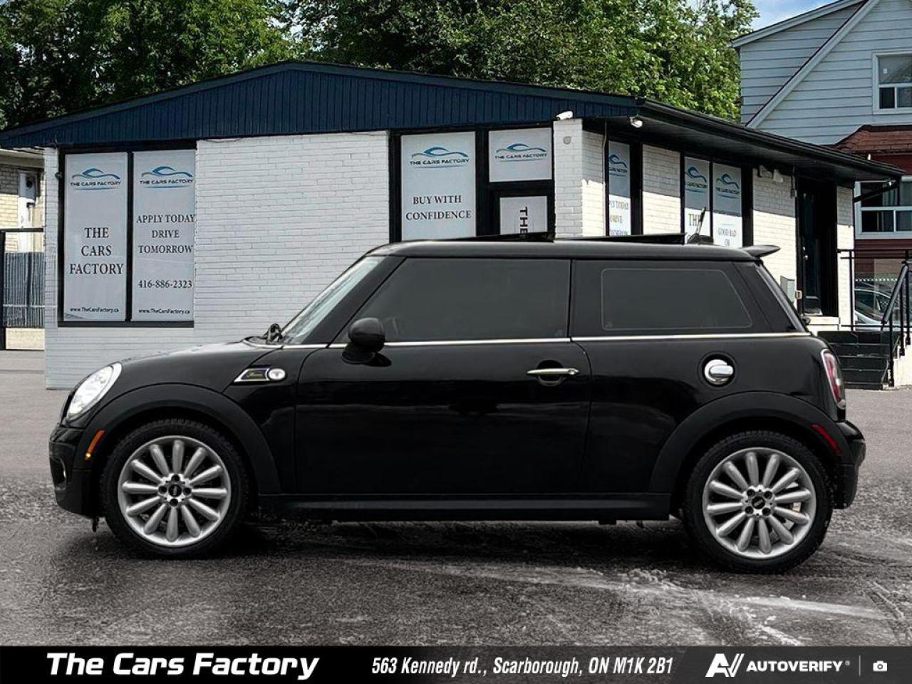 2010 MINI Cooper S Mayfair Edition Photo2