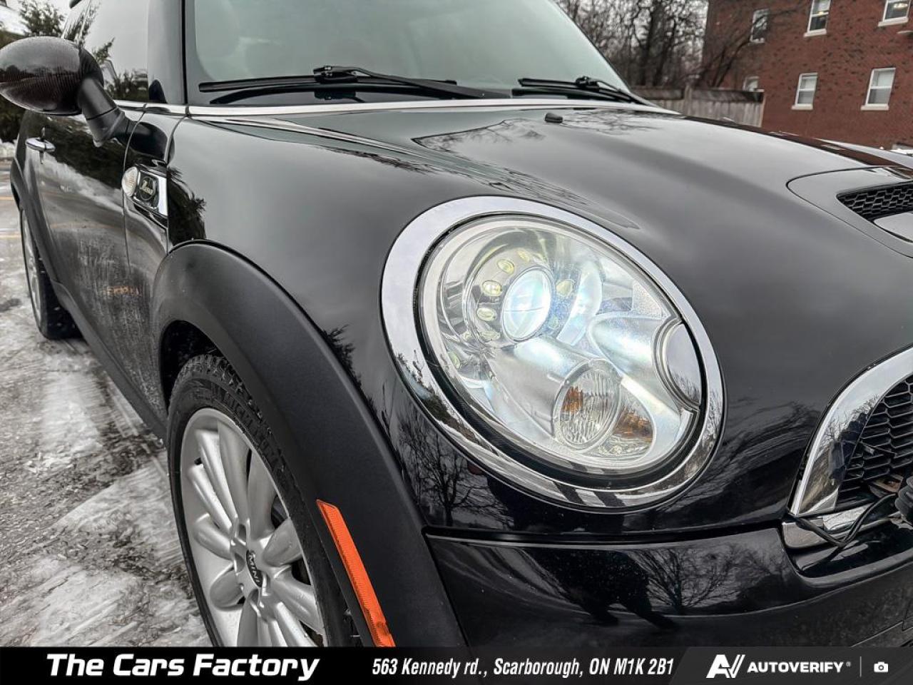 2010 MINI Cooper S Mayfair Edition Photo