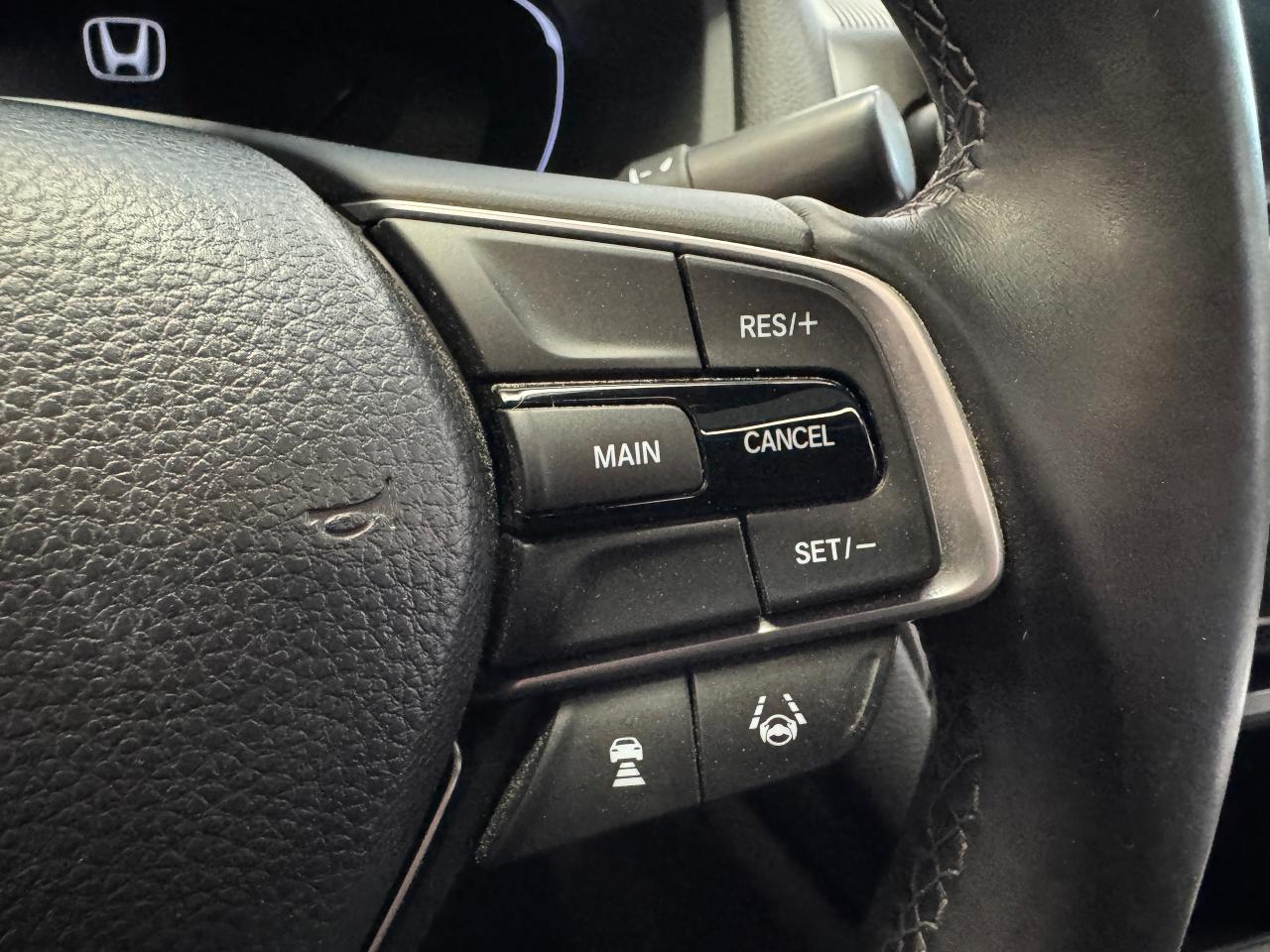 2018 Honda Accord Sport Manual+New Tires+Alloys+Adaptive Cruise+A/C Photo3