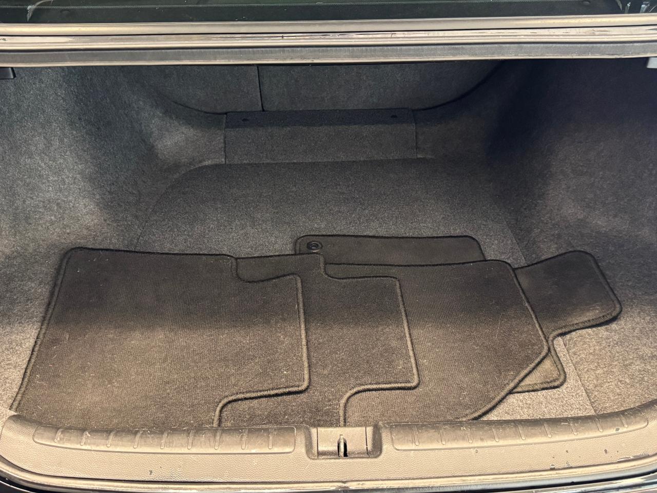 2018 Honda Accord Sport Manual+New Tires+Alloys+Adaptive Cruise+A/C Photo