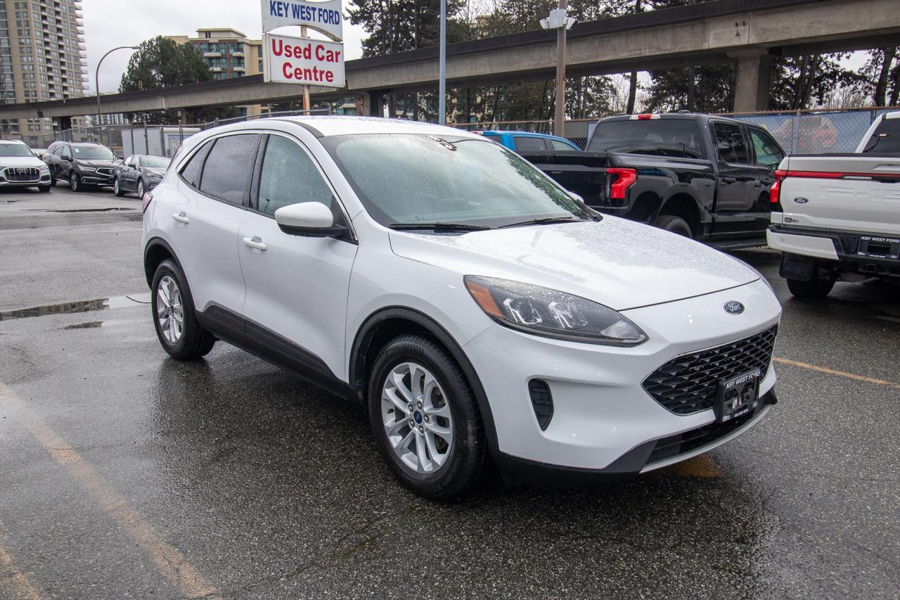 2020 Ford Escape SE AWD Photo4