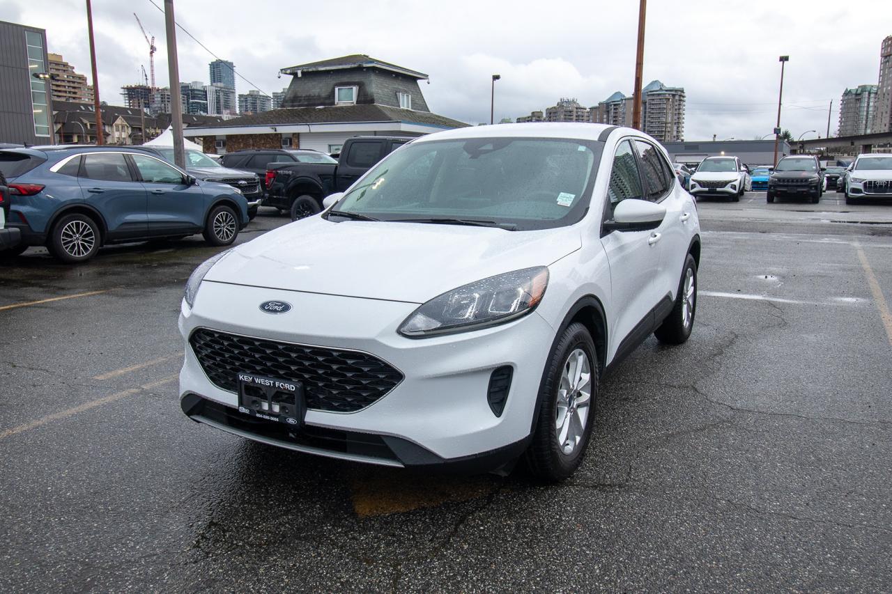 2020 Ford Escape SE AWD Photo1