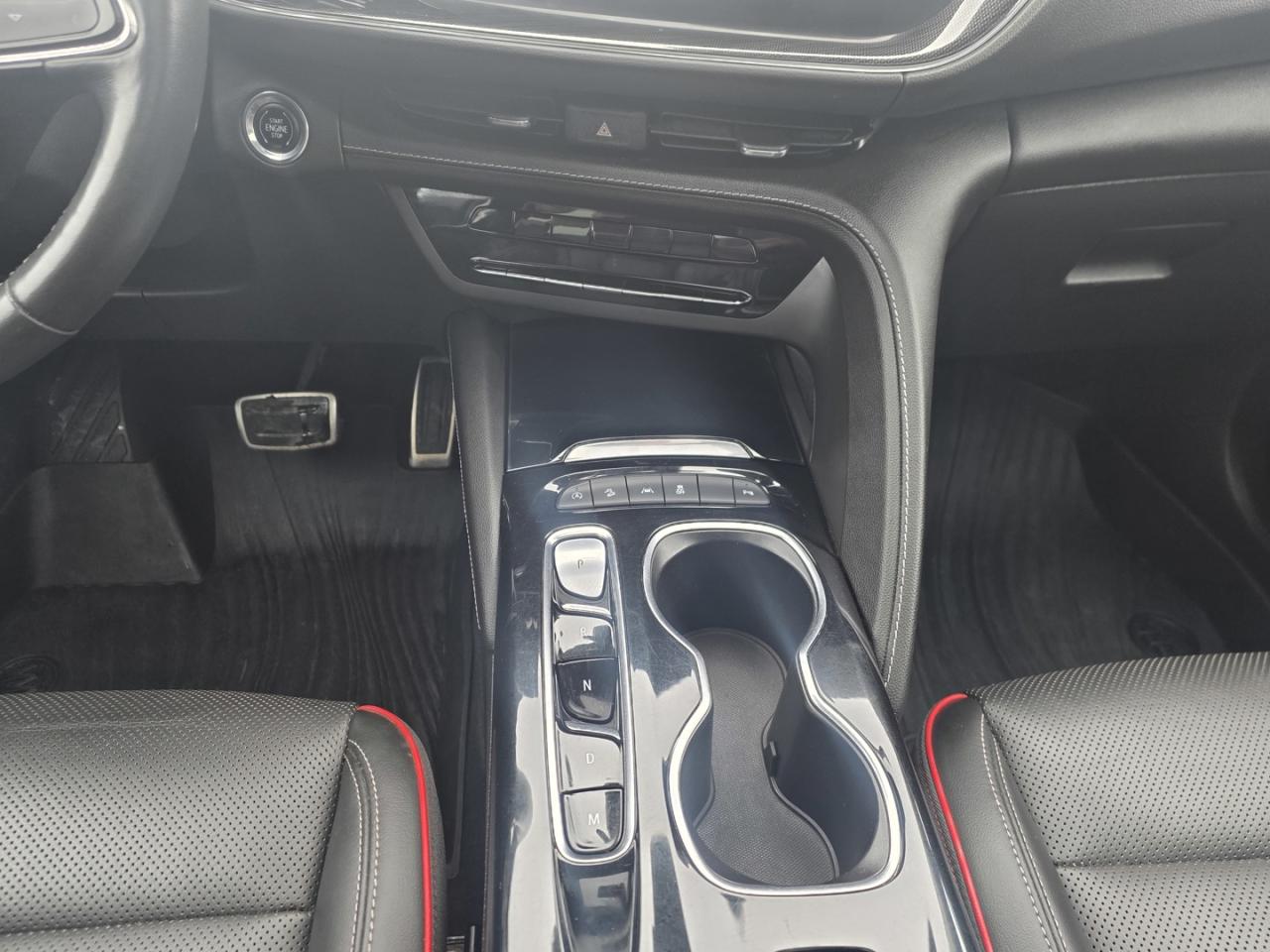 2022 Buick Envision Essense AWD Photo