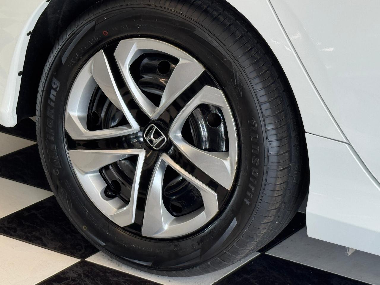 2016 Honda Civic LX+New Tires+Camera+Heated Seats+A/C Photo