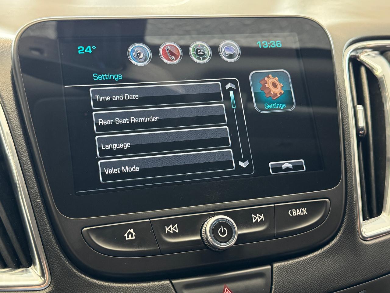 2018 Chevrolet Malibu LT+New Tires+Brakes+Remote Start+CLEAN CARFAX Photo