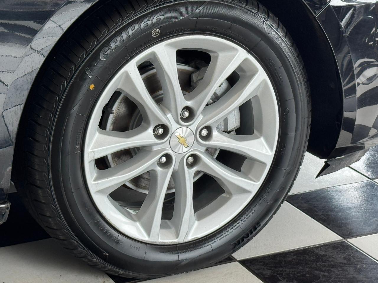 2018 Chevrolet Malibu LT+New Tires+Brakes+Remote Start+CLEAN CARFAX Photo