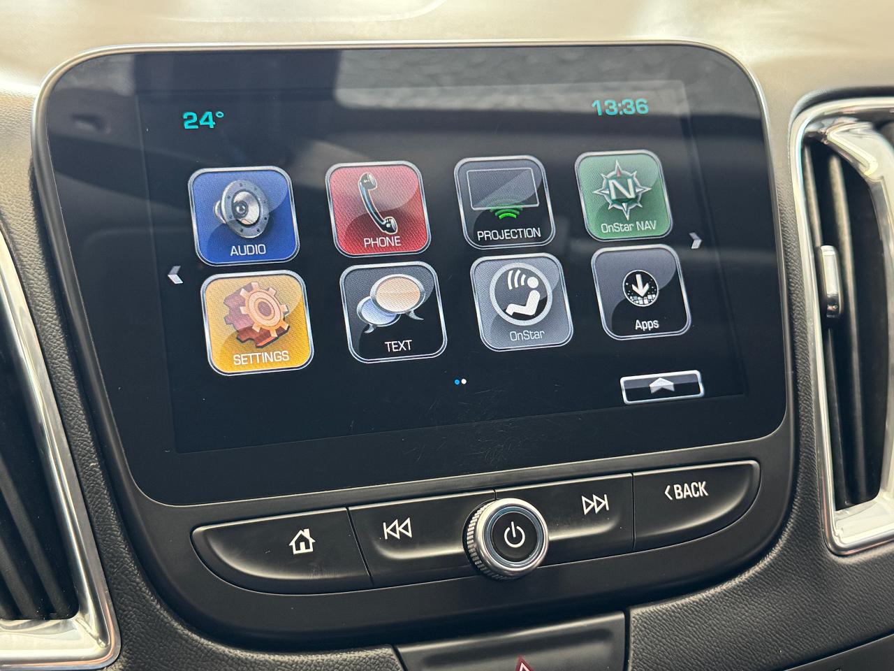 2018 Chevrolet Malibu LT+New Tires+Brakes+Remote Start+CLEAN CARFAX Photo