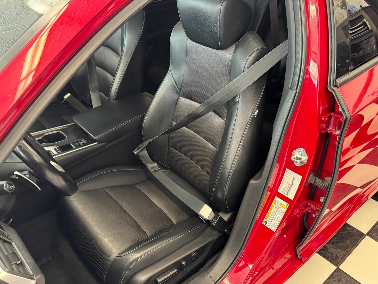 2018 Honda Accord Sport+New Brakes+Adaptive Cruise+CLEAN CARFAX Photo