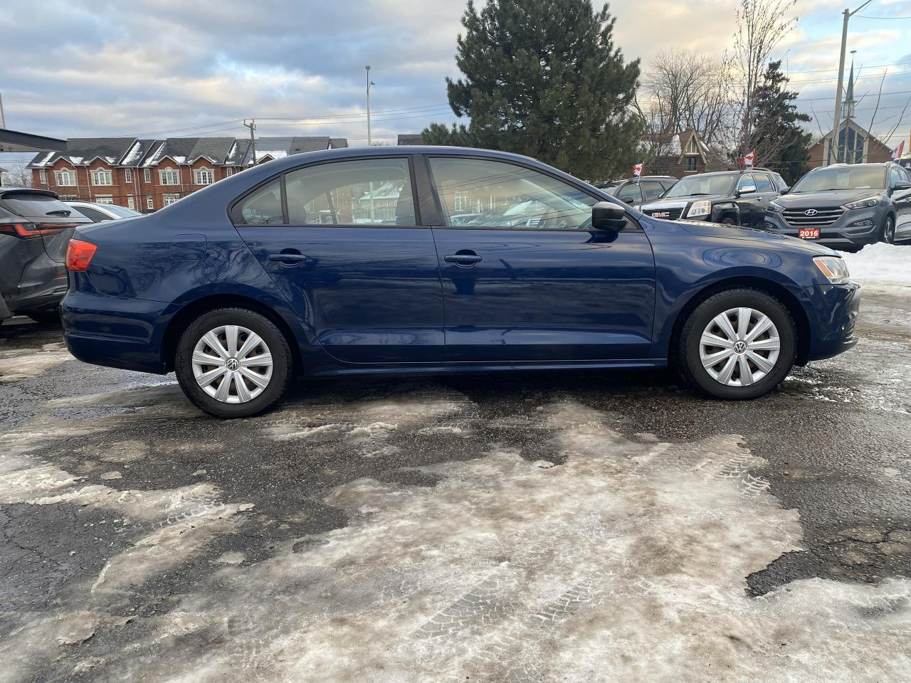 2012 Volkswagen Jetta 1 Owner/Automatic/Gas Saver/Heated Seats Photo