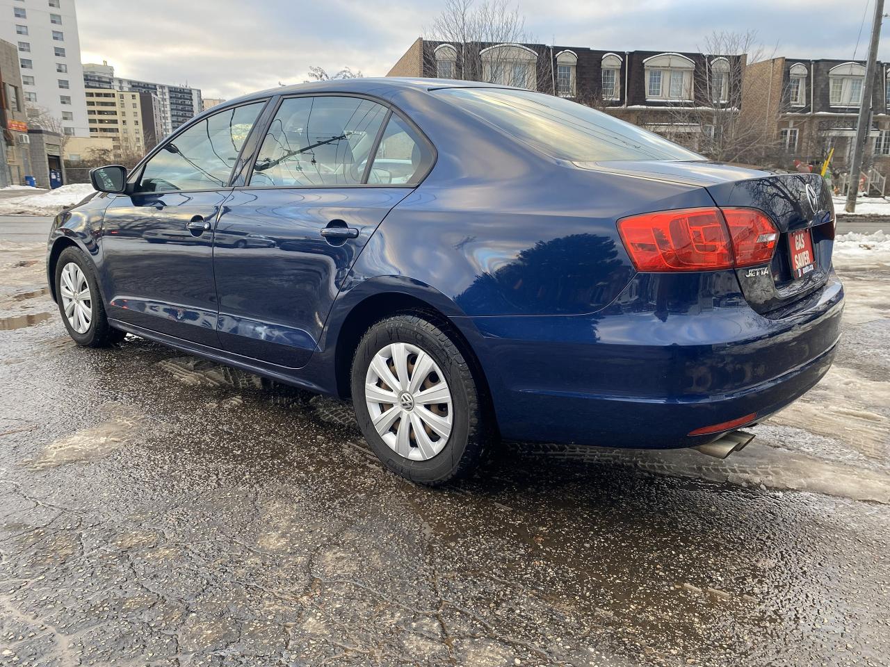 2012 Volkswagen Jetta 1 Owner/Automatic/Gas Saver/Heated Seats Photo