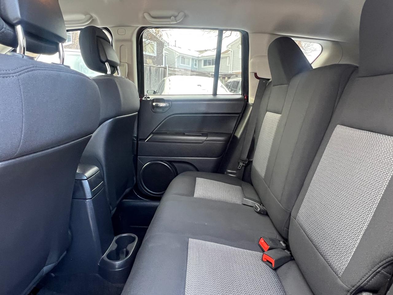 2010 Jeep Compass North Edition-EXTRA CLEAN-AUTOMATIC & MORE! Photo